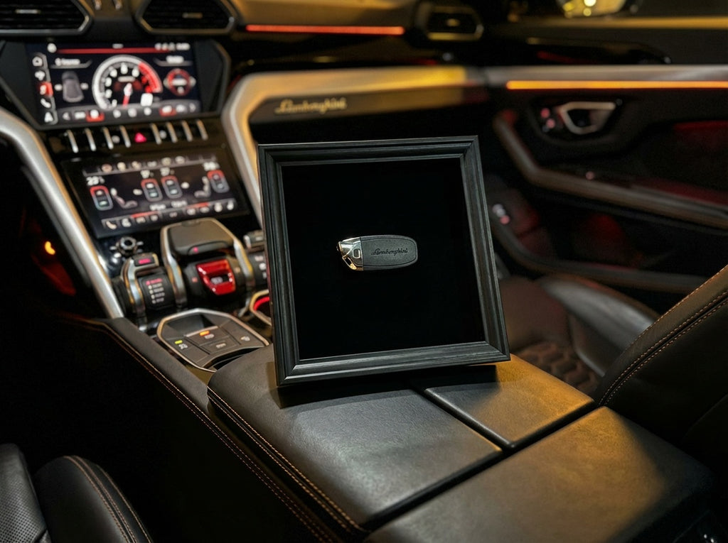 Lamborghini Schlüssel Rahmen Alcantara